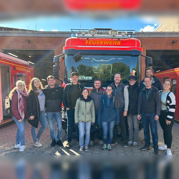 Die Dachauer sahen sich natürlich auch bei ihren Kollegen in Hamburg um. (Foto: FF)