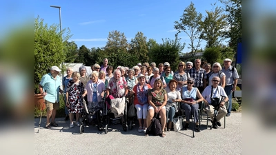 Gemeinsamer Ausflug: Die Nachbarschaftshilfe und die AWO Röhrmoos haben in Kirchheim die Landesgartenschau besucht. (Foto: AWO/NBH)