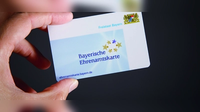 Die bayerische Ehrenamtskarte. (Foto: Gemeinde Erdweg)