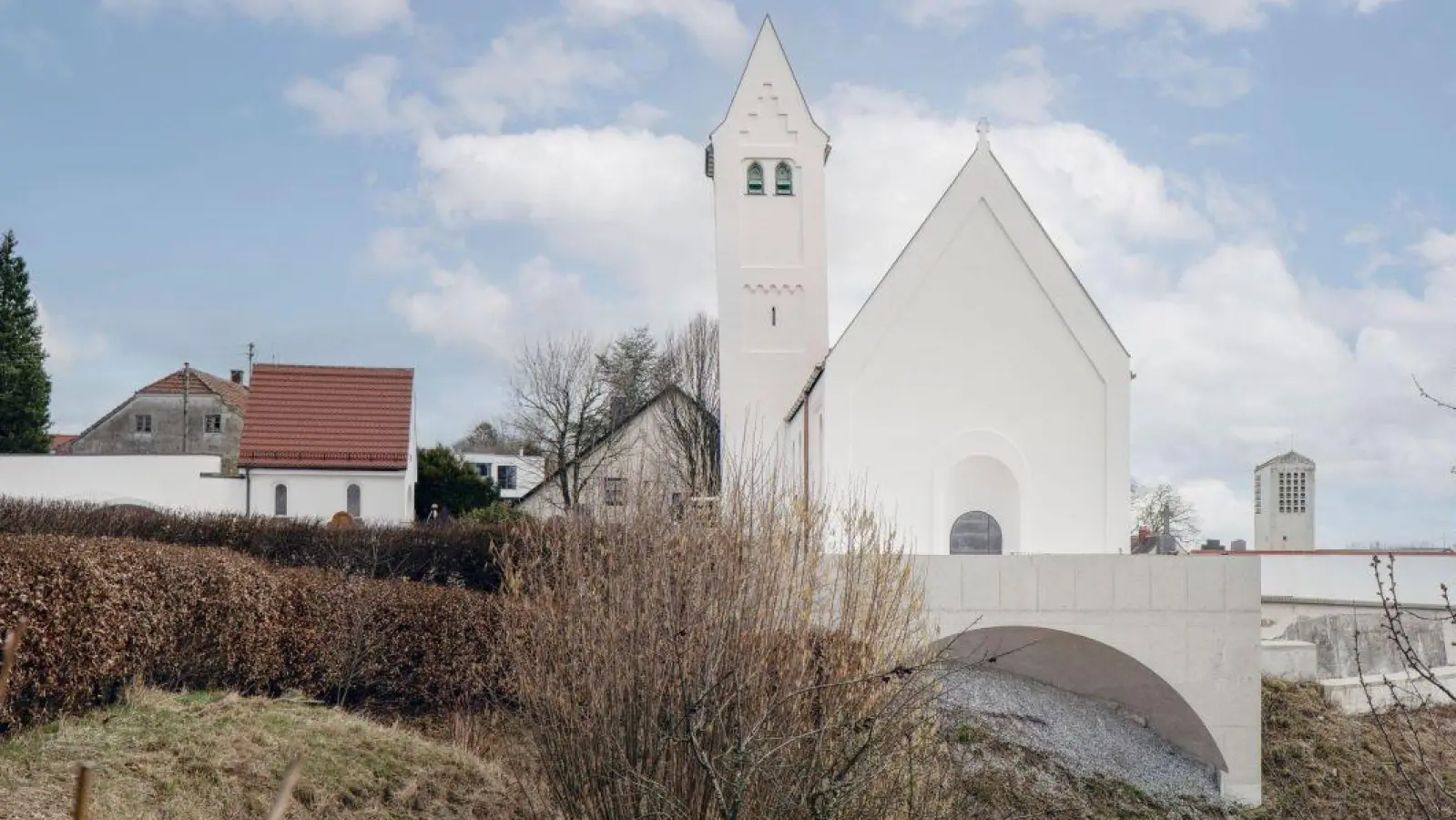 Das Kirchenareal St. Georg Hebertshausen hat einen Preis erhalten. (Foto: Architekturforum Dachau e.V.)